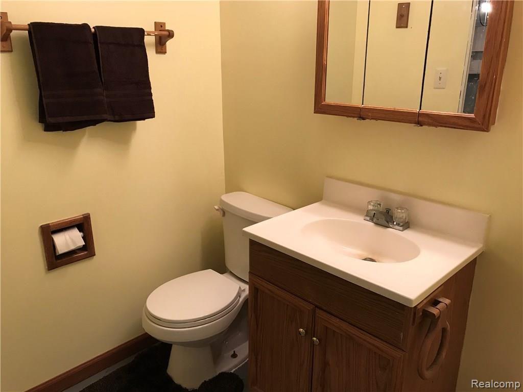 35804 John R Street Wayne, MI 48184 - Photo 23 of 80 C24AEC95-344E-43D7-90DE-C64EC792F2A3.jpeg