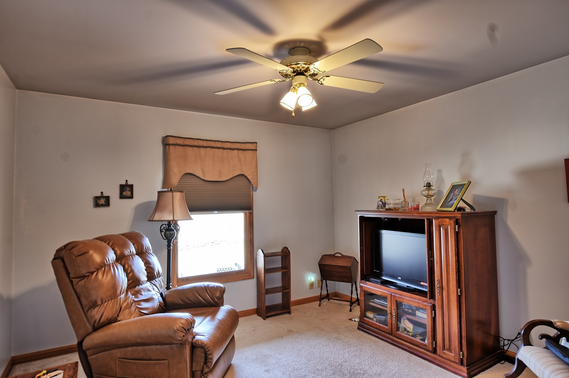 9977 Fisherville Road Elberfeld, IN 47613 - Photo 3 of 20 Gallery Image 3