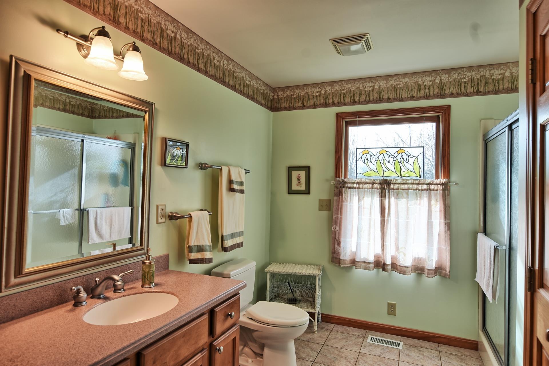 9977 Fisherville Road Elberfeld, IN 47613 - Photo 5 of 20 Gallery Image 5
