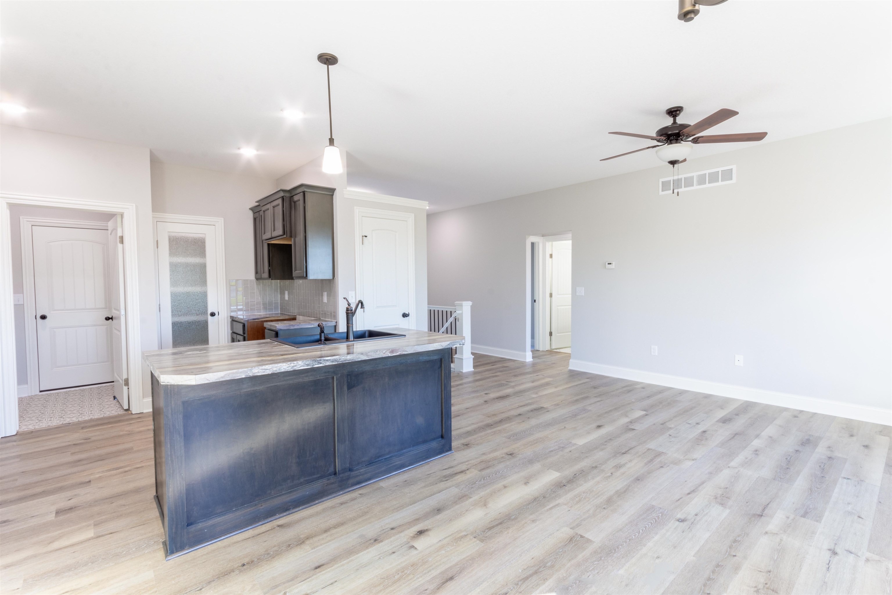 889 North Cloverleaf Street Goddard, KS 67052 - Photo 11 of 30