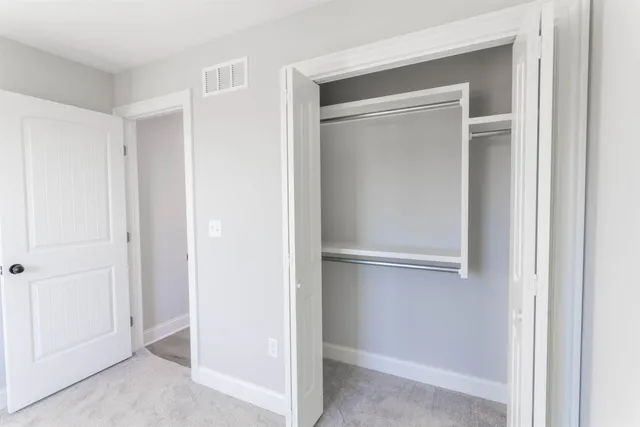 $257,775 | 889 North Cloverleaf Street, Goddard, KS 67052