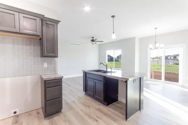 $257,775 | 889 North Cloverleaf Street, Goddard, KS 67052