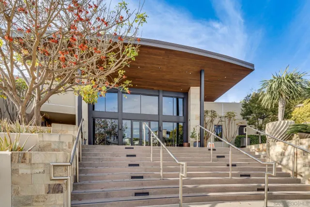 $1,599,000 | 2804 Avella Circle, San Diego, CA 92108