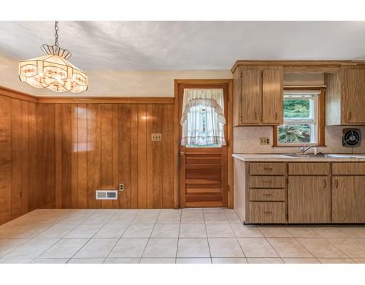 111 Bulfinch Road Lynn, MA 01902 - Photo 17 of 35 Gallery Image 17