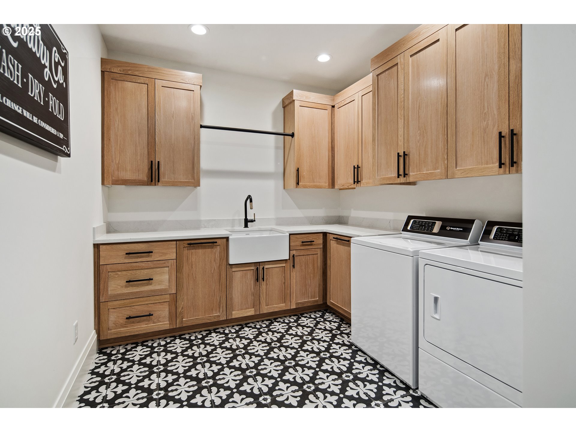 48493 Northwest Hillside Road Forest Grove, OR 97116 - Photo 40 of 48 a kitchen with a sink a stove and cabinets
