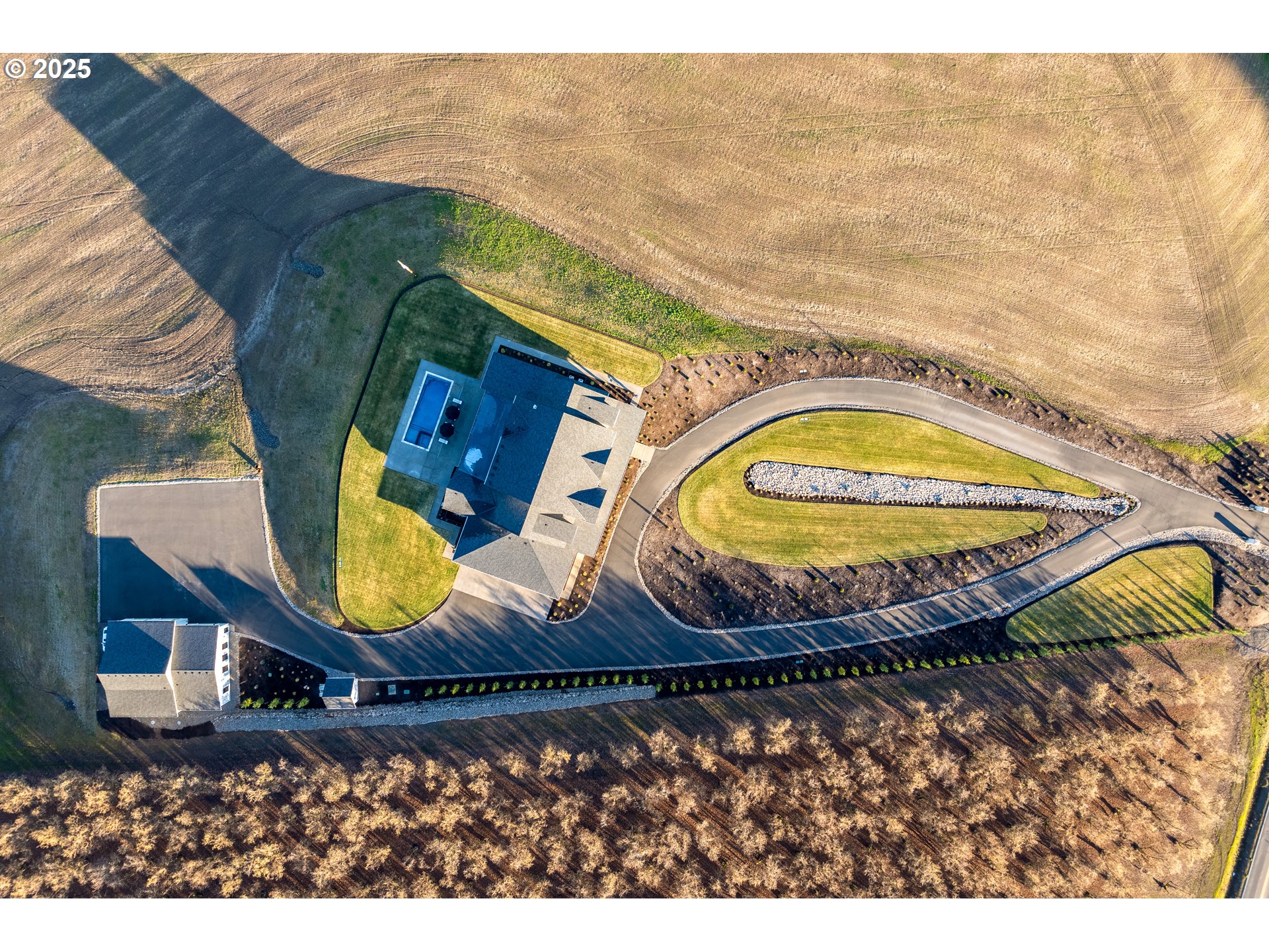 48493 Northwest Hillside Road Forest Grove, OR 97116 - Photo 46 of 48 a view of swimming pool from a lounge chair