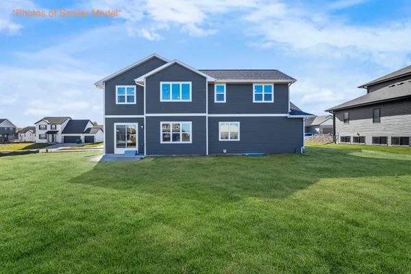 $691,914 | 13 Hawks View, Edgerton, WI 53534