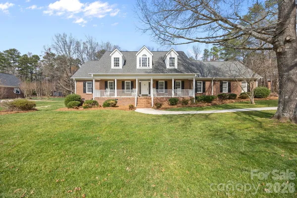 $529,900 | 220 St Johns Drive, Salisbury, NC 28144