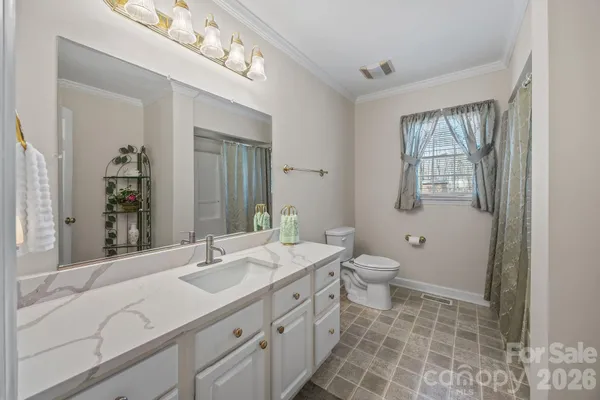 $529,900 | 220 St Johns Drive, Salisbury, NC 28144