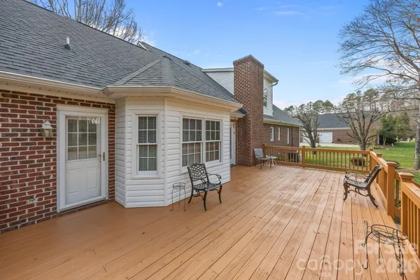 $529,900 | 220 St Johns Drive, Salisbury, NC 28144
