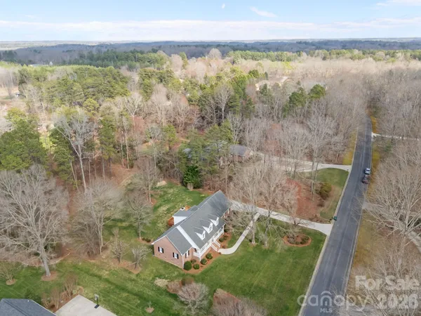 $529,900 | 220 St Johns Drive, Salisbury, NC 28144