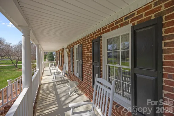 $529,900 | 220 St Johns Drive, Salisbury, NC 28144