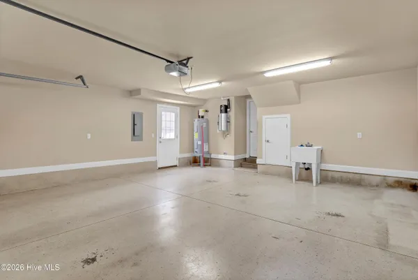 $680,000 | 7109 Rock Creek Circle, Wilmington, NC 28405