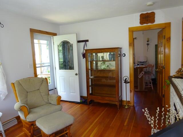 13 Old Salt Works Road Buzzards Bay, MA 02532 - Photo 18 of 49 a living room with furniture and a window