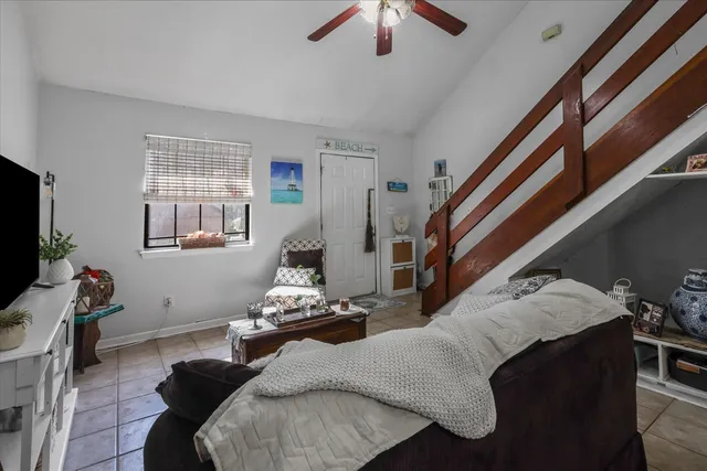 $159,000 | 1055 Ocala Road, Tallahassee, FL 32304