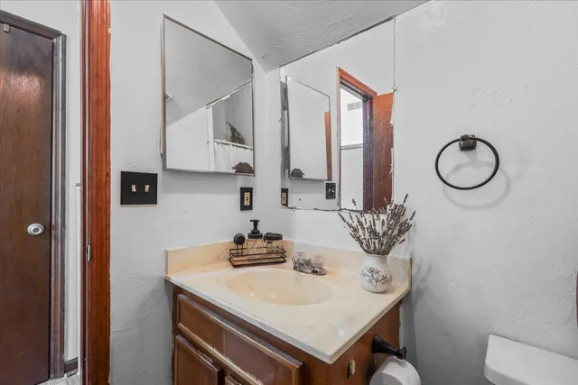 $159,000 | 1055 Ocala Road, Tallahassee, FL 32304