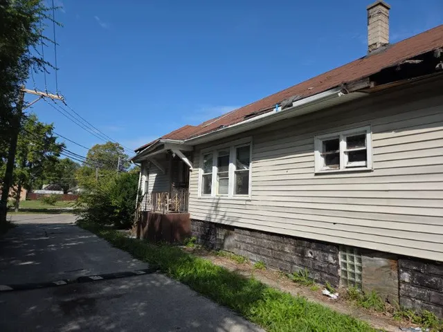 $49,000 | 10243 South Lafayette Avenue, Chicago, IL 60628