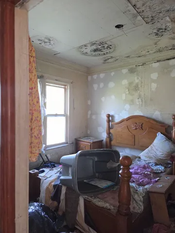 $49,000 | 10243 South Lafayette Avenue, Chicago, IL 60628