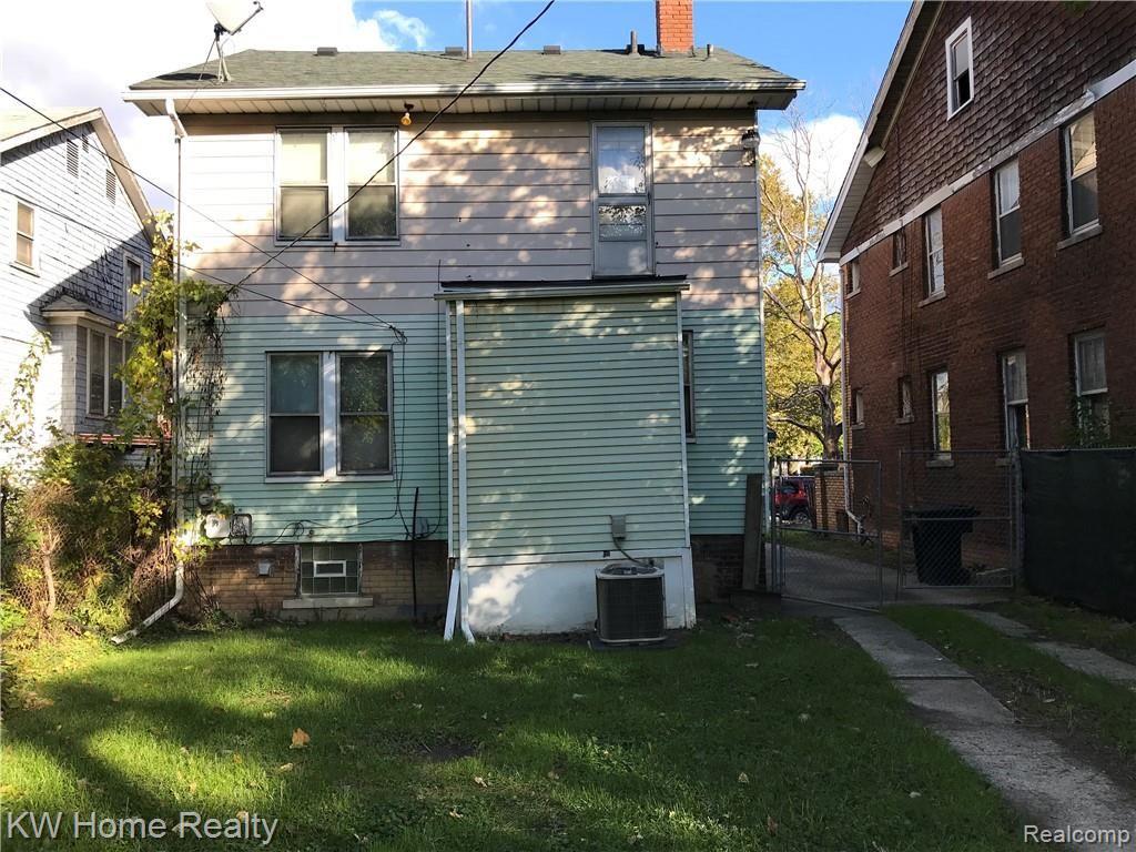 12135 Prairie Street Detroit, MI 48204 - Photo 8 of 45