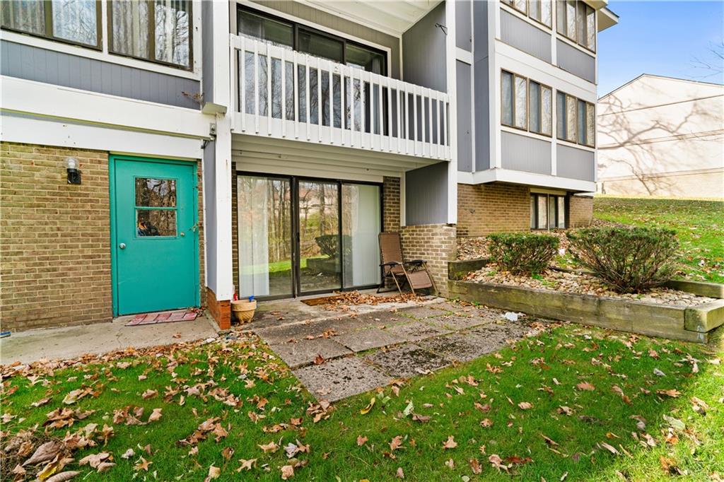 321 Ridge Point Circle, Unit B12 Bridgeville, PA 15017 - Photo 18 of 26 front view of a building