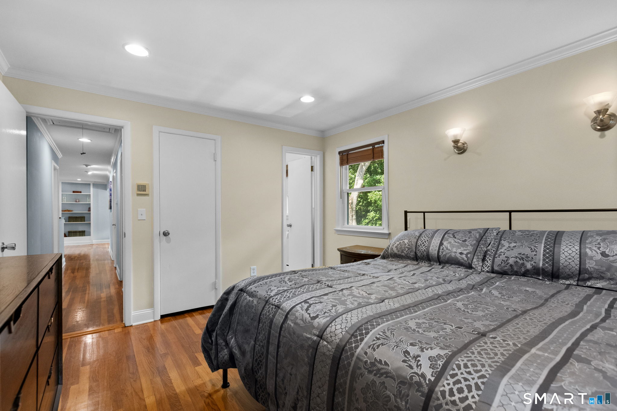 52 Devils Garden Road Norwalk, CT 06854 - Photo 12 of 23 Gallery Image 12