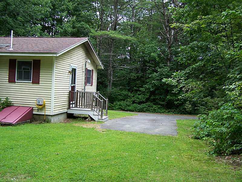 32 Crockett Road Gorham, ME 04038 - Photo 7 of 32 Exterior Side View.