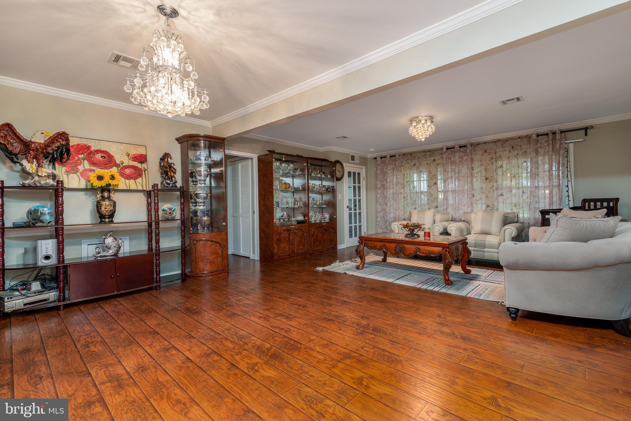 84 Quarry Road Levittown, PA 19057 - Photo 5 of 26 Gallery Image 5
