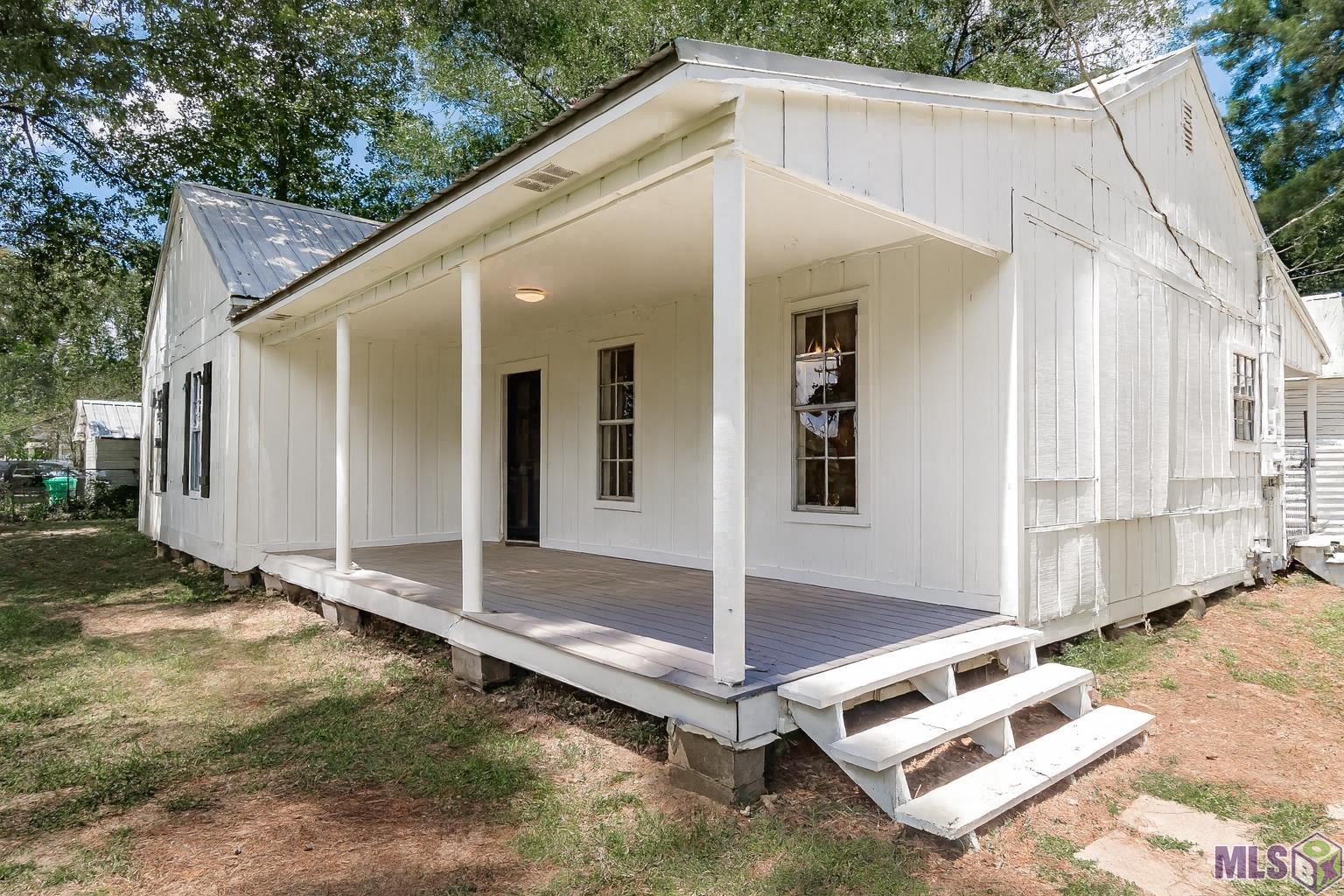 12405 Buddy Ellis Road Denham Springs, LA 70726 - Photo 3 of 24 Gallery Image 3