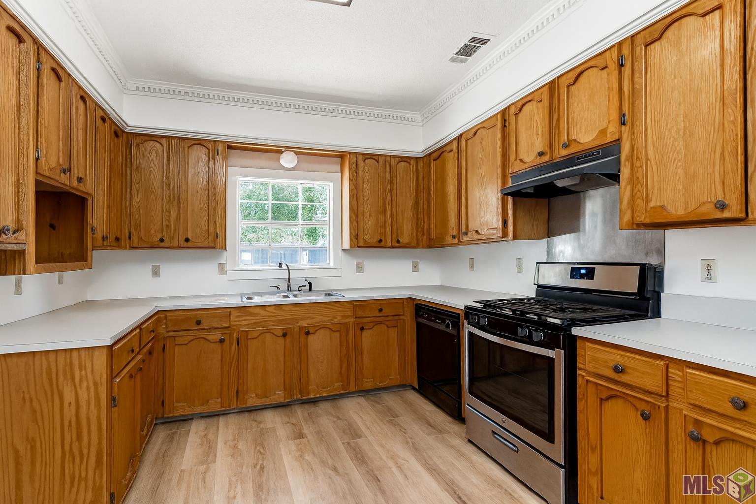 12405 Buddy Ellis Road Denham Springs, LA 70726 - Photo 8 of 24 Gallery Image 8