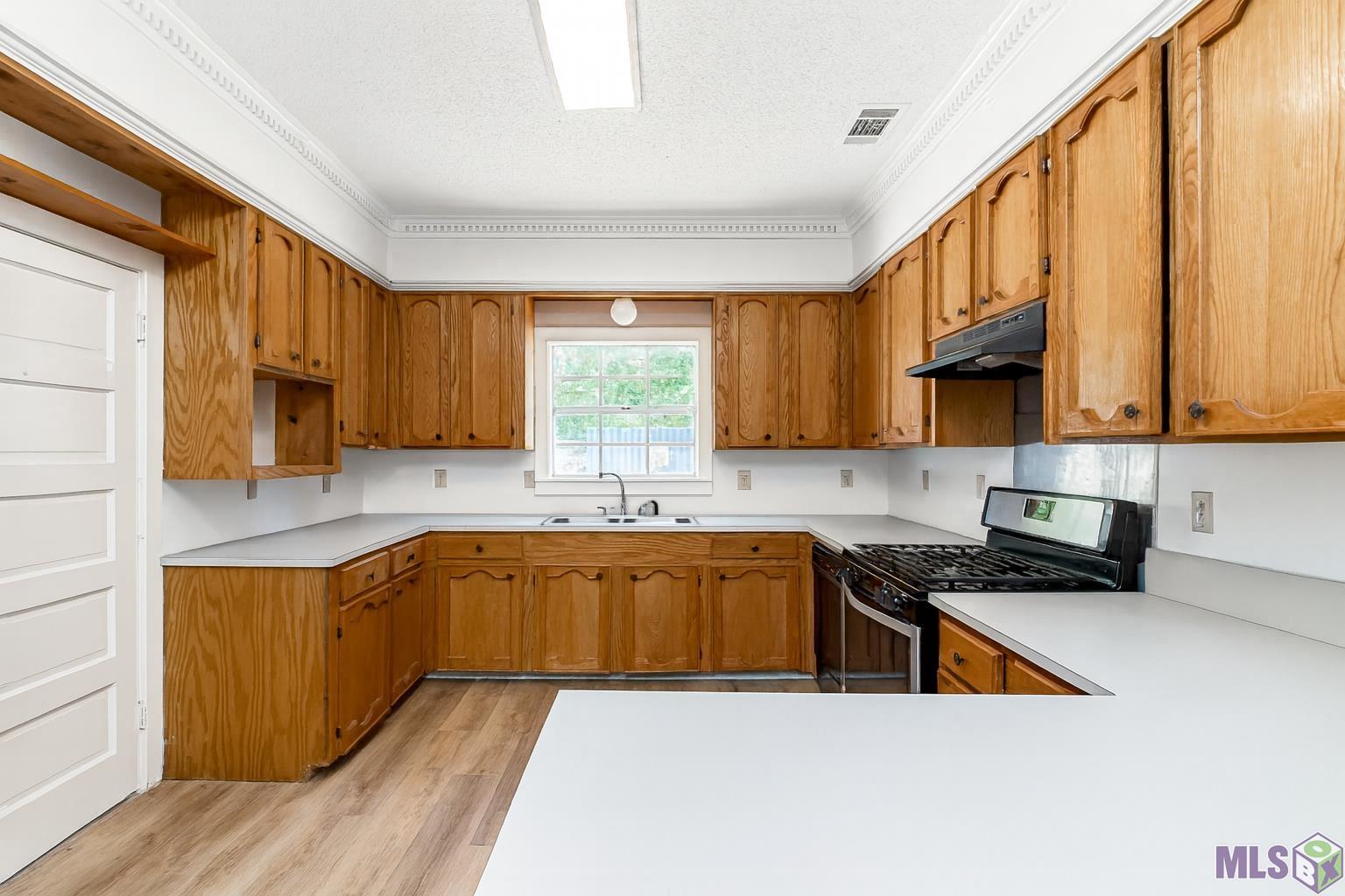 12405 Buddy Ellis Road Denham Springs, LA 70726 - Photo 9 of 24 Gallery Image 9