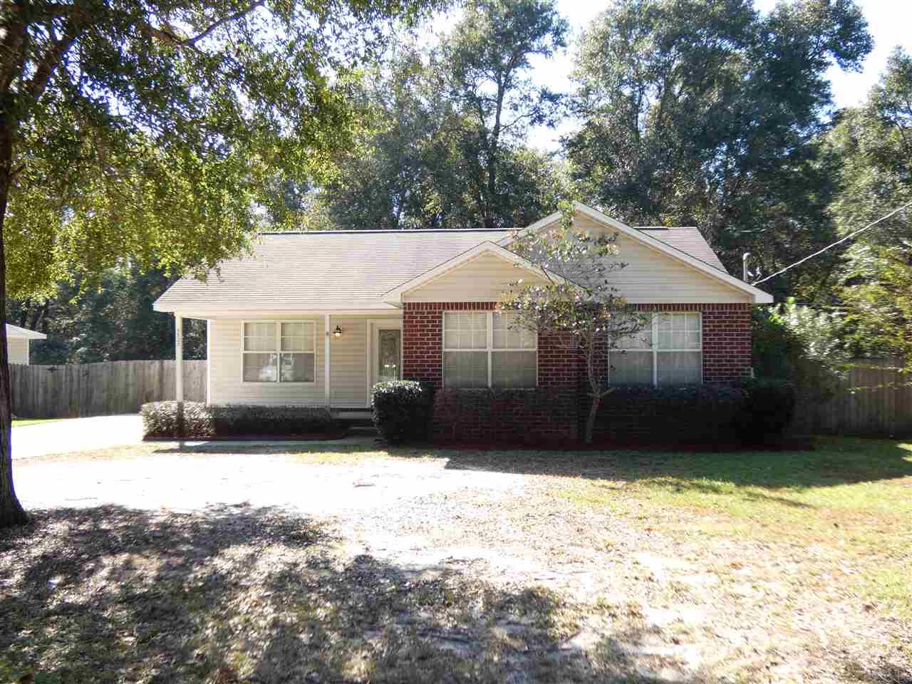 5523 Berryhill Road Milton, FL 32570 - Photo 1 of 22 Gallery Image 1