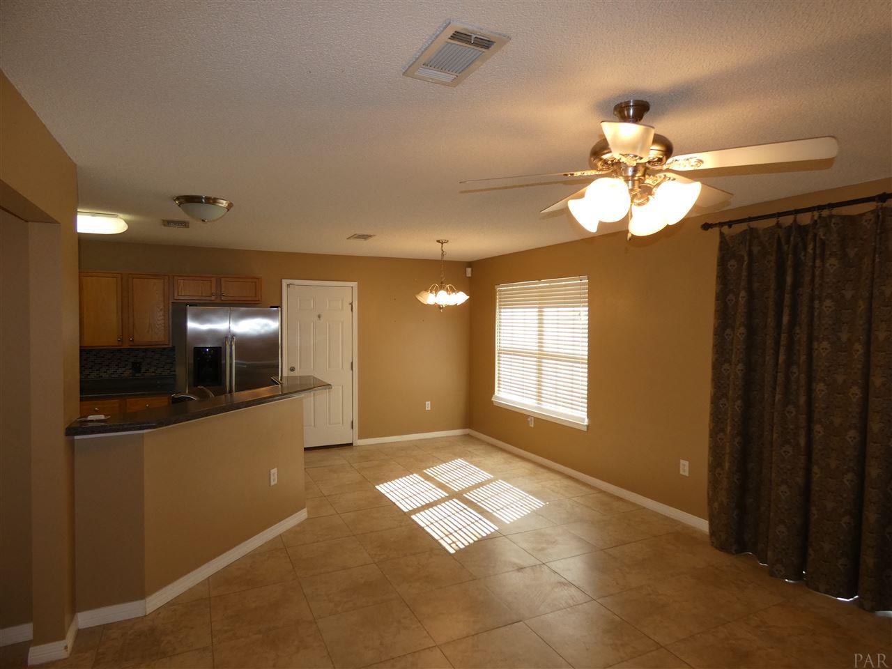 5523 Berryhill Road Milton, FL 32570 - Photo 4 of 22 Gallery Image 4
