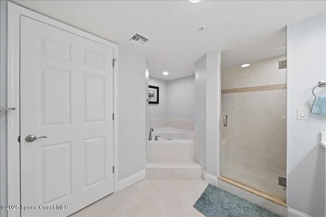 $995,000 | 752 Bayside Drive, Unit 401 & 402, Cape Canaveral, FL 32920