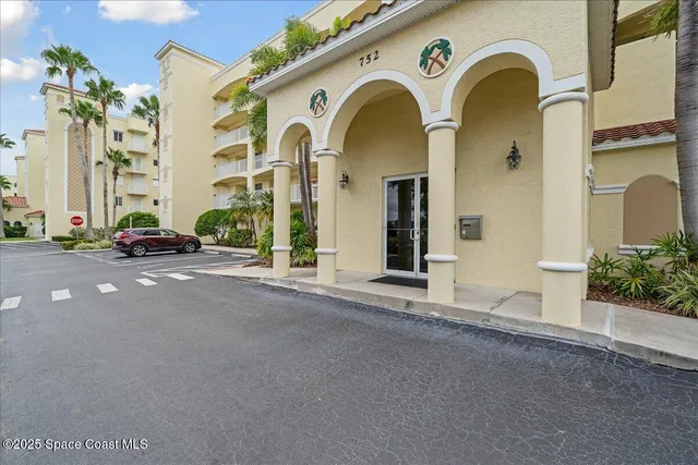 $995,000 | 752 Bayside Drive, Unit 401 & 402, Cape Canaveral, FL 32920
