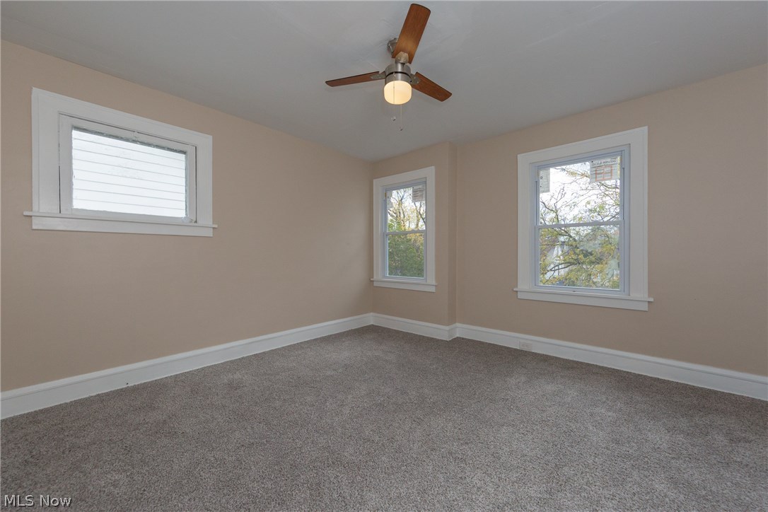 13379 Cedar Road Cleveland Heights, OH 44118 - Photo 14 of 27