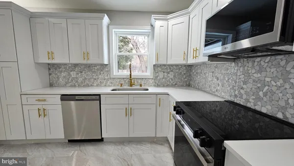 $1,085,000 | 1305 Woodside Parkway, Silver Spring, MD 20910