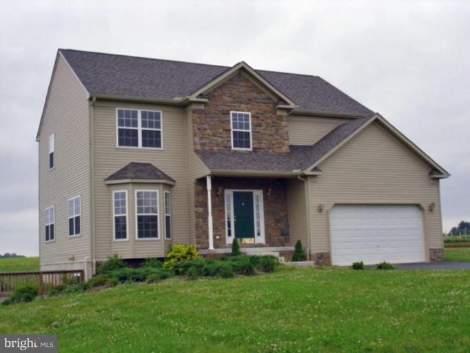 beautiful stone and vinyl front