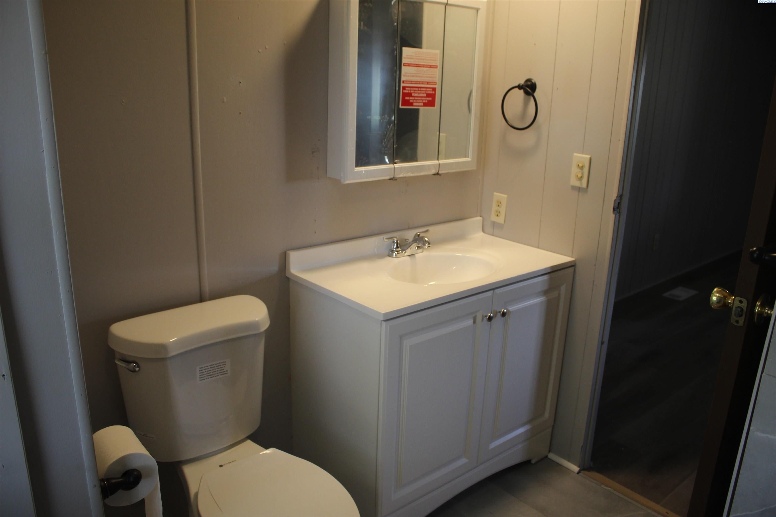 3710 Hamilton Road Benton City, WA 99320 - Photo 10 of 20 Gallery Image 10