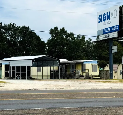 $349,000 | 13062 U.S. Highway 190, Onalaska, TX 77360