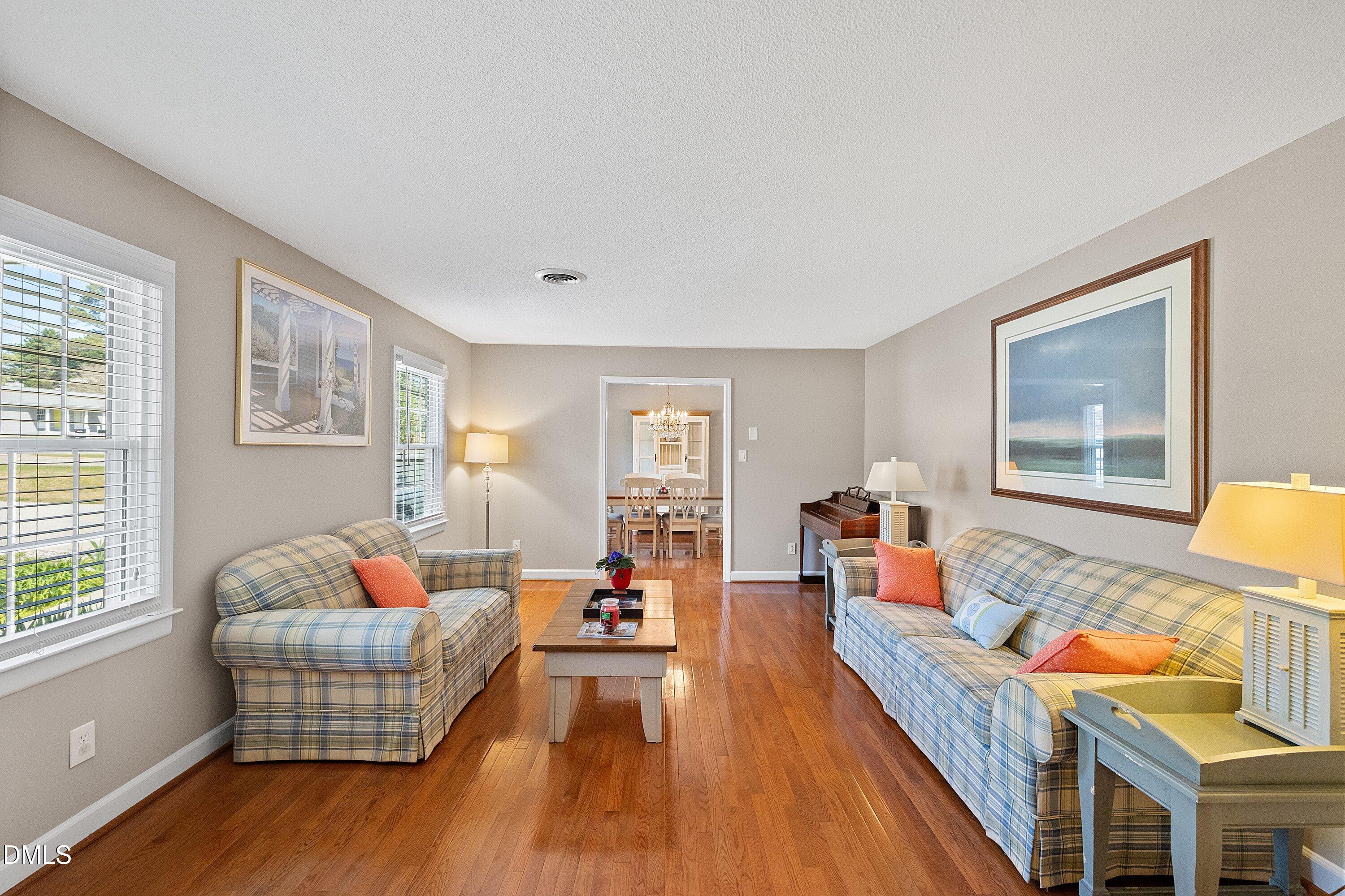 3920 Sue Lane Raleigh, NC 27604 - Photo 17 of 55 17-3920 Sue Ln _9506