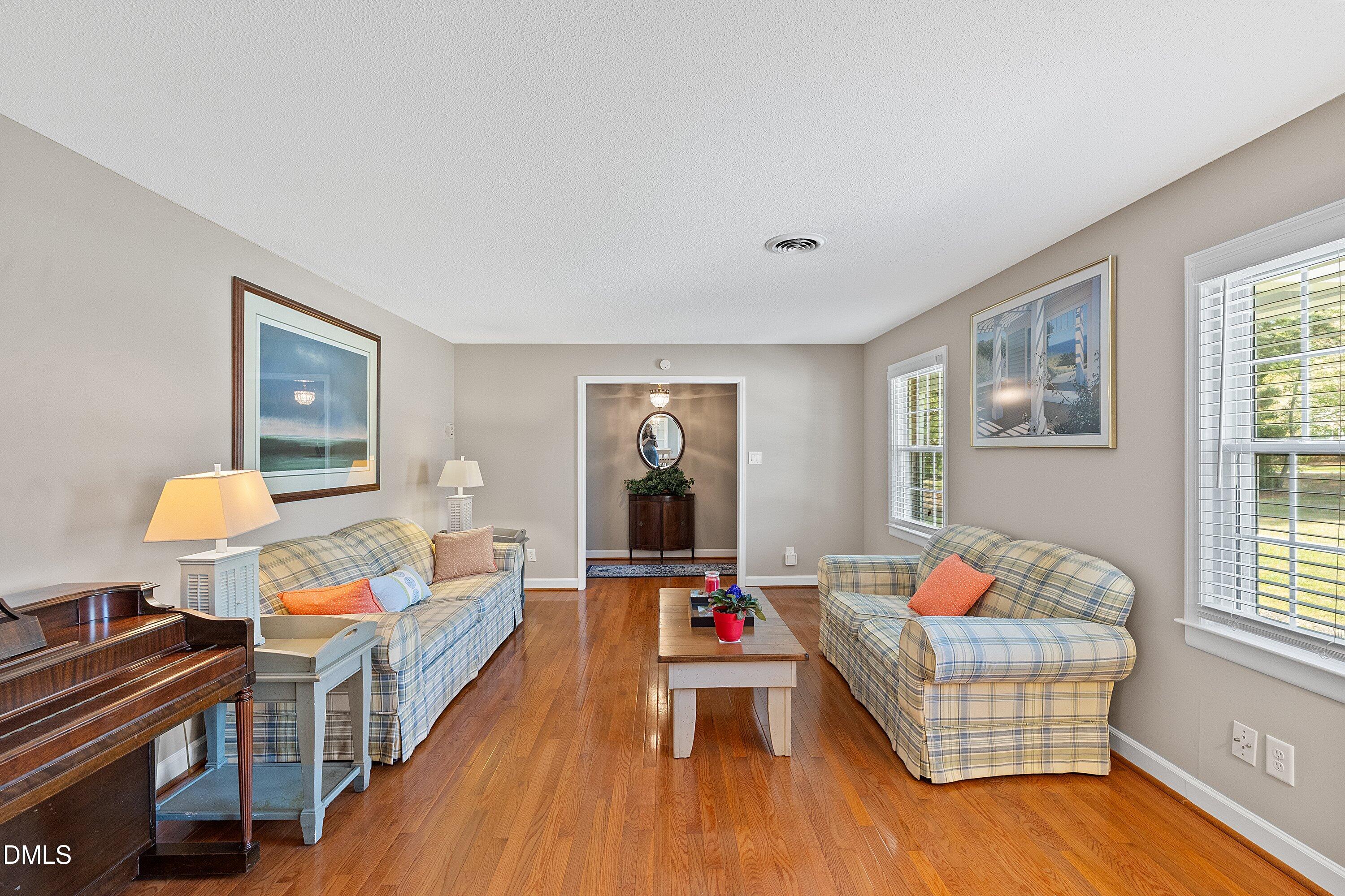 3920 Sue Lane Raleigh, NC 27604 - Photo 18 of 55 18-3920 Sue Ln _9511