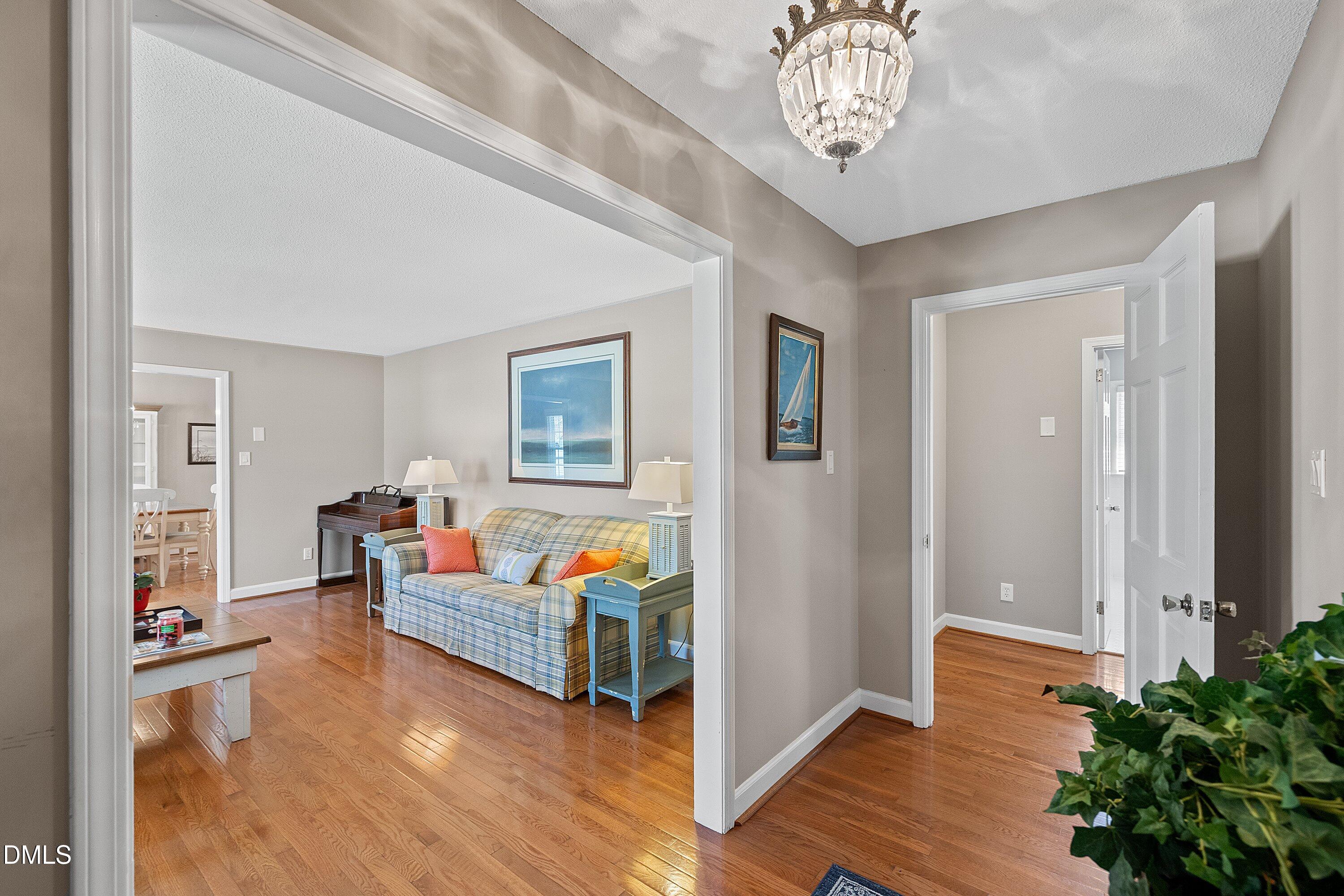 3920 Sue Lane Raleigh, NC 27604 - Photo 20 of 55 20-3920 Sue Ln _9521