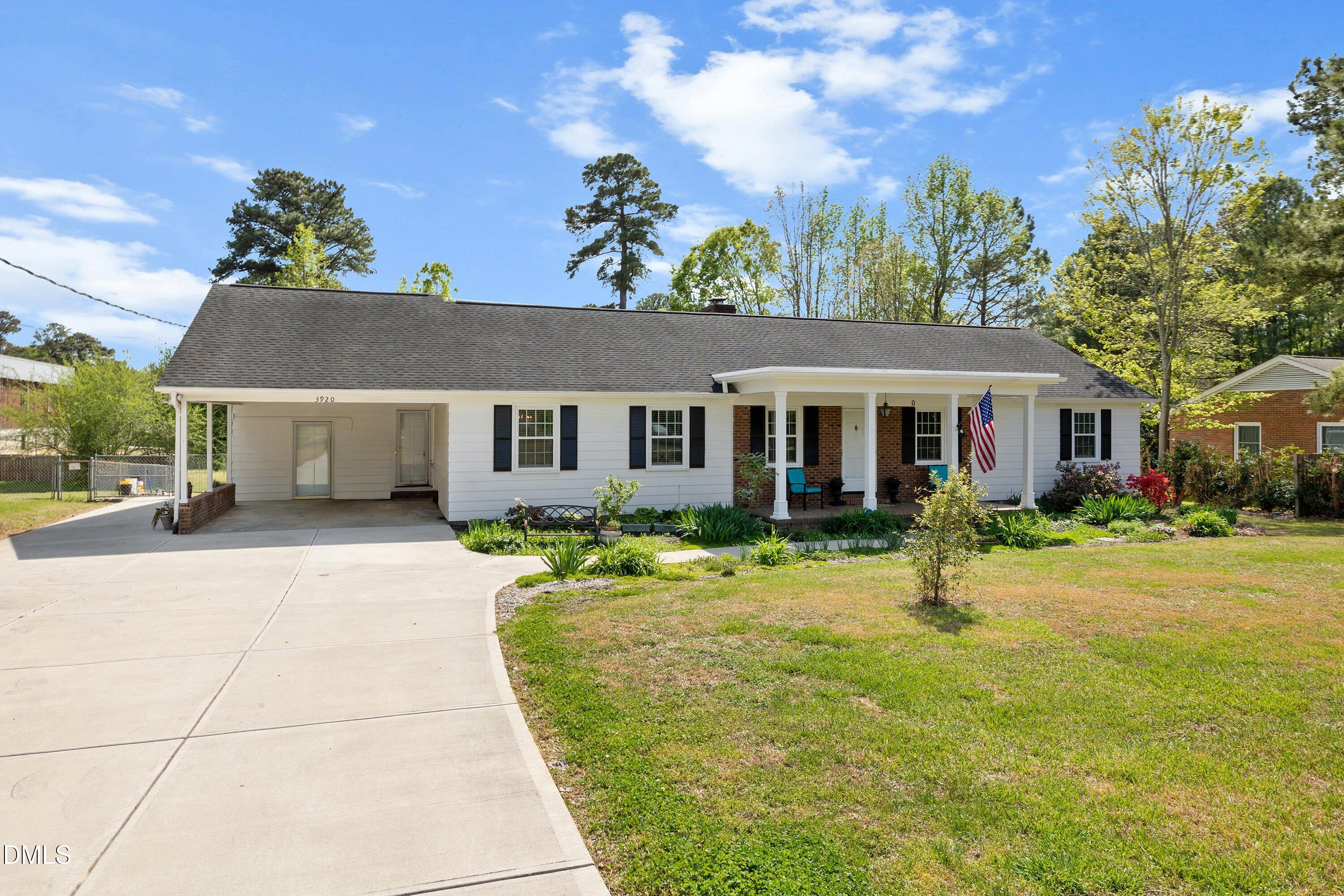 3920 Sue Lane Raleigh, NC 27604 - Photo 2 of 55 02-3920 Sue Ln _6158