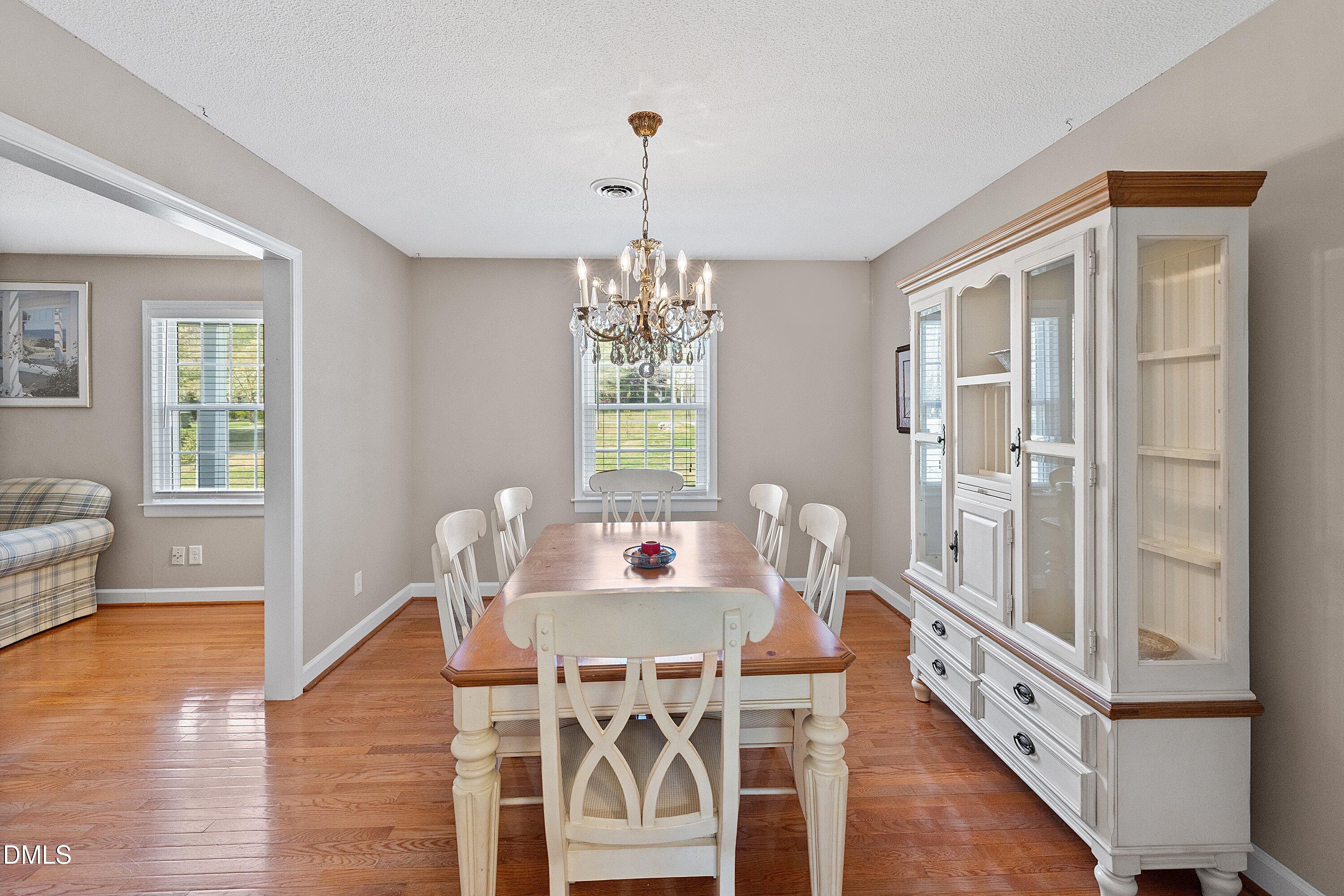 3920 Sue Lane Raleigh, NC 27604 - Photo 22 of 55 22-3920 Sue Ln _9526