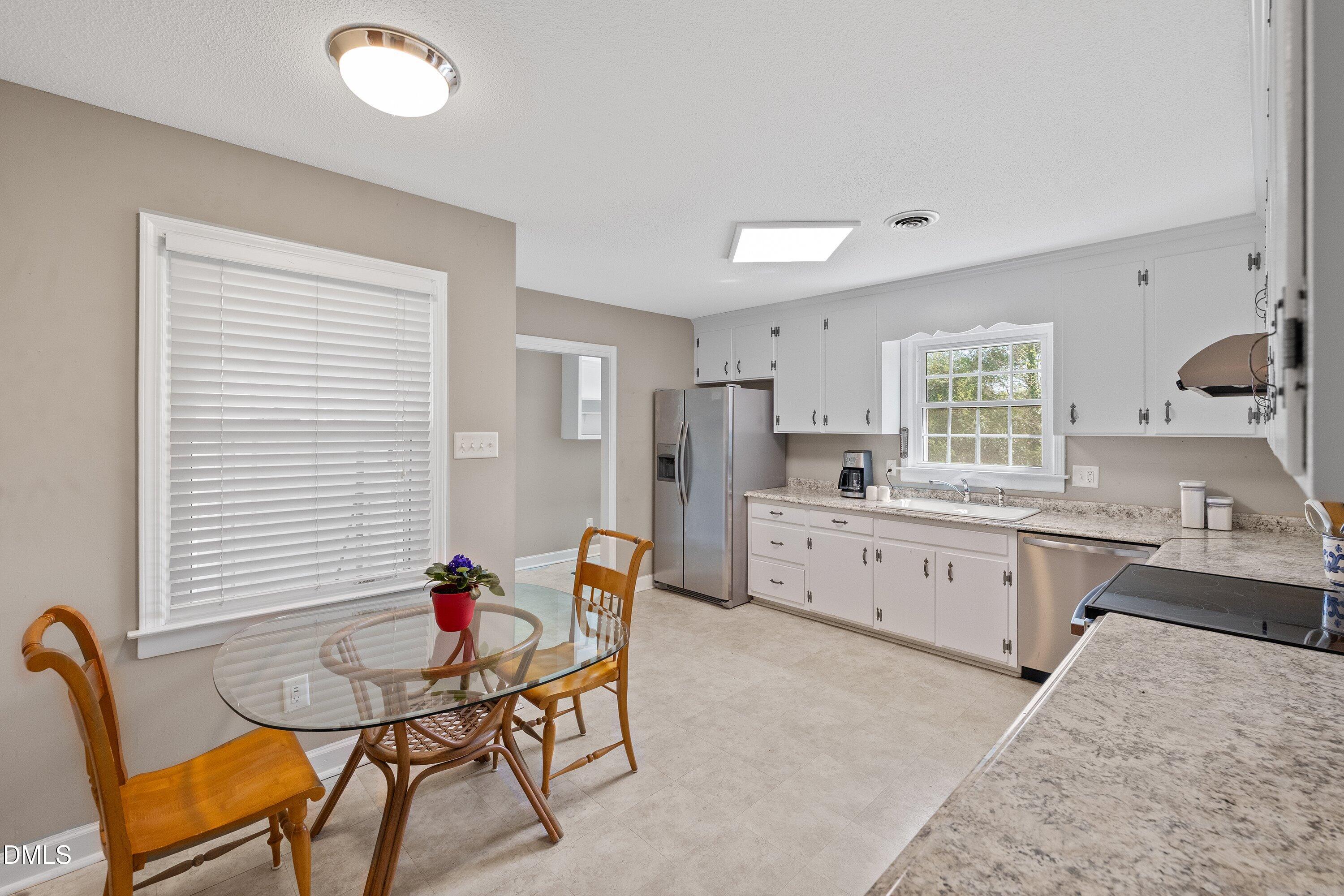 3920 Sue Lane Raleigh, NC 27604 - Photo 24 of 55 24-3920 Sue Ln _9536