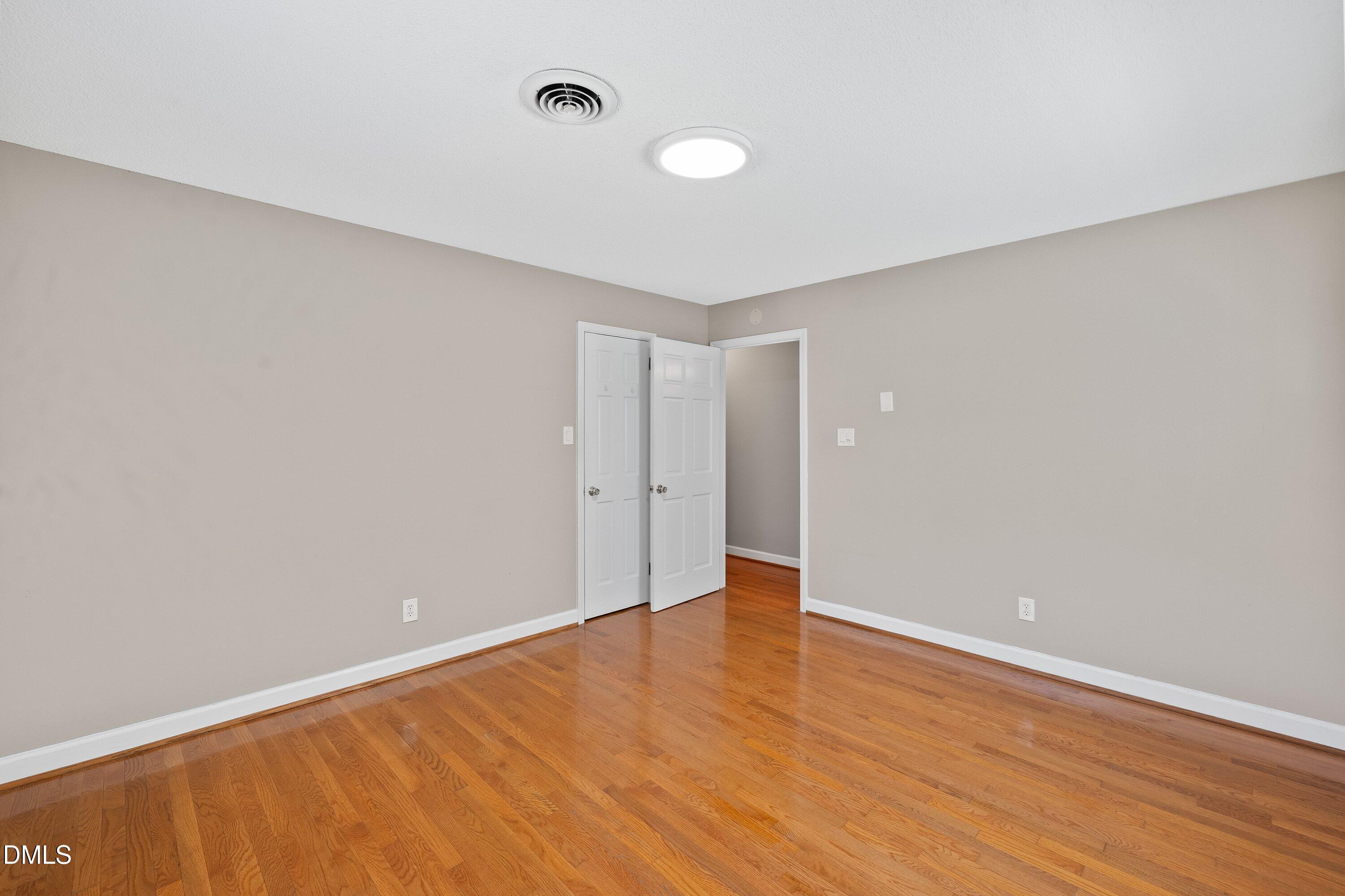 3920 Sue Lane Raleigh, NC 27604 - Photo 41 of 55 41-3920 Sue Ln _9441