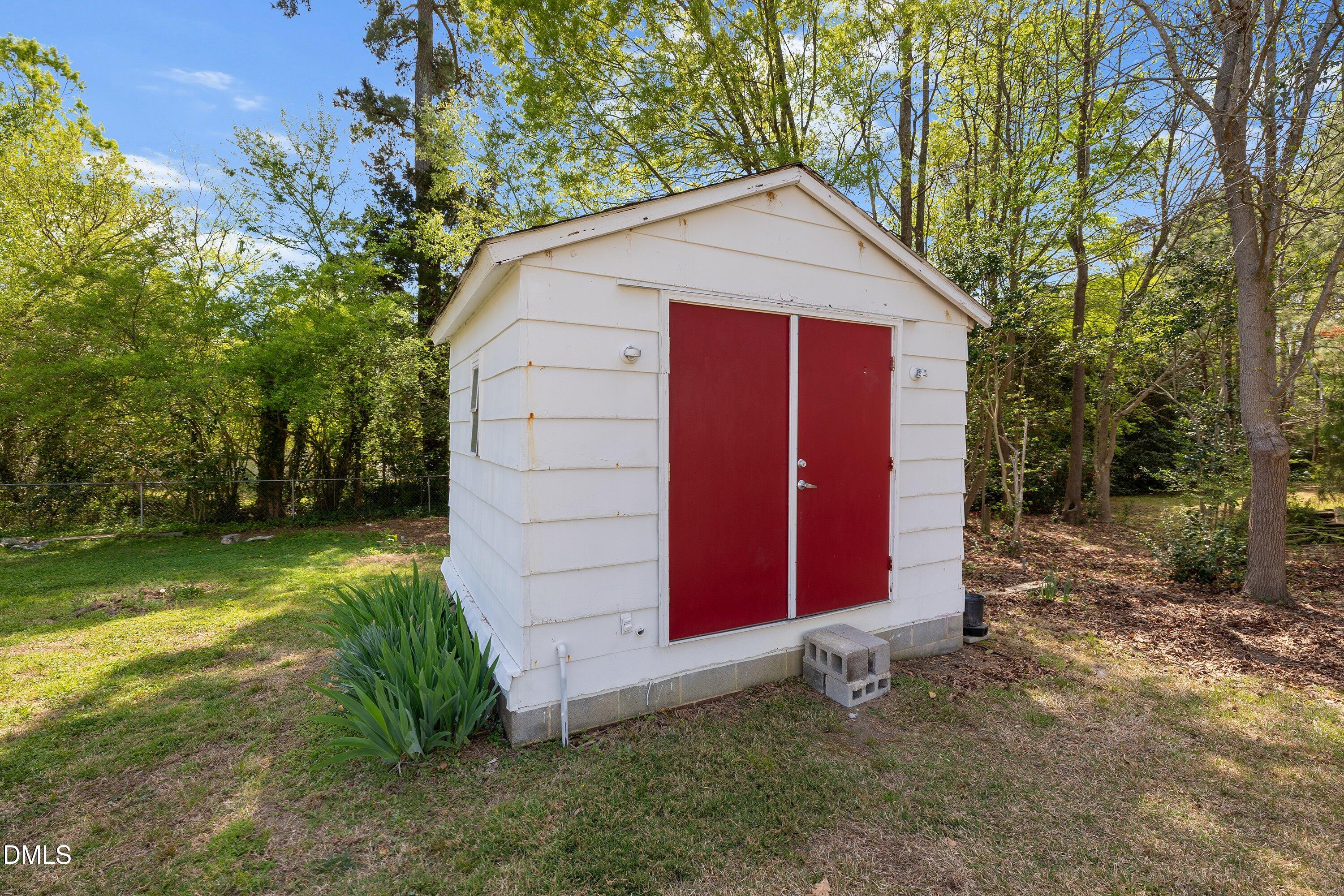 3920 Sue Lane Raleigh, NC 27604 - Photo 46 of 55 46-3920 Sue Ln _6143