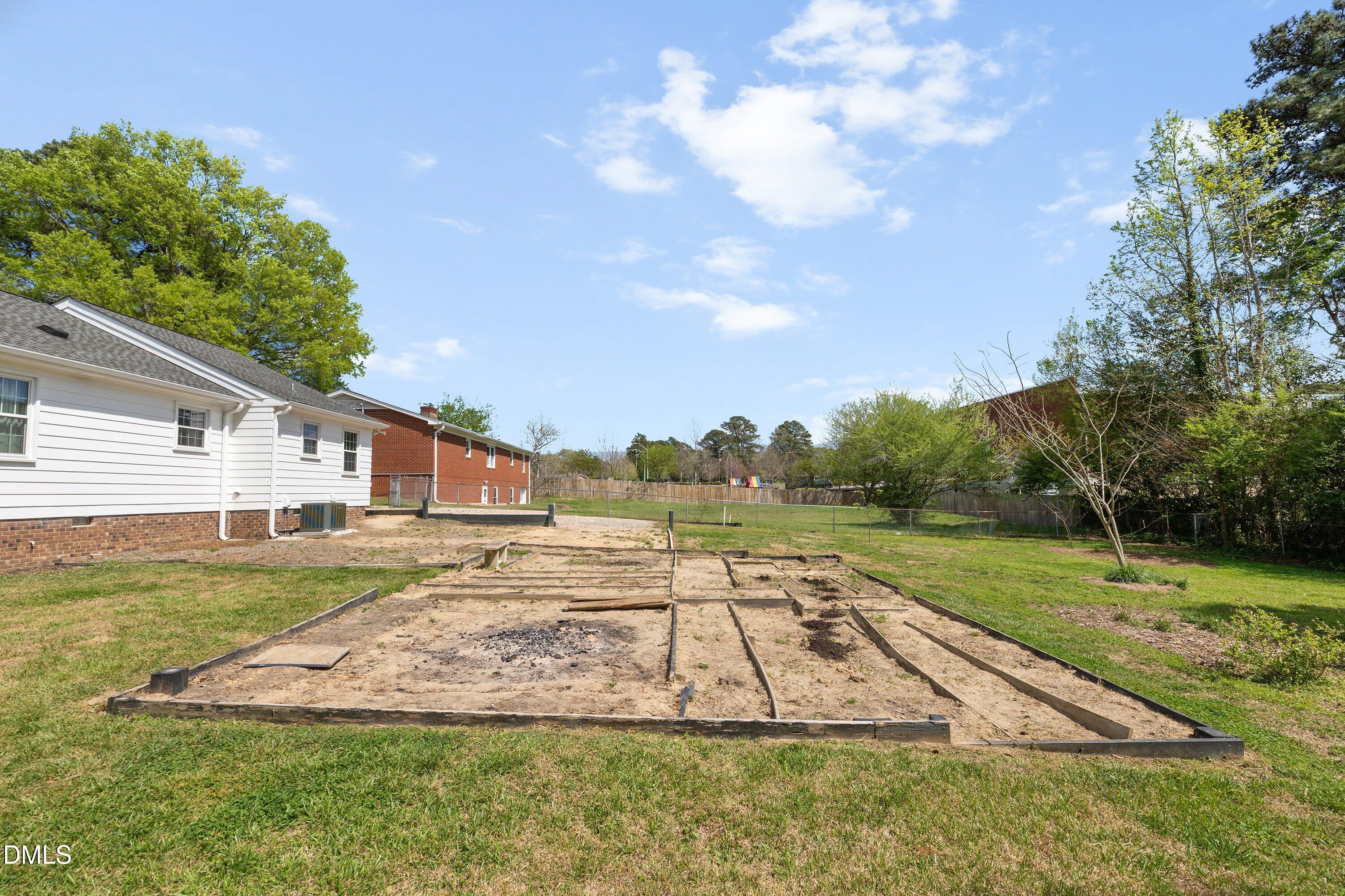 3920 Sue Lane Raleigh, NC 27604 - Photo 51 of 55 51-3920 Sue Ln _6128