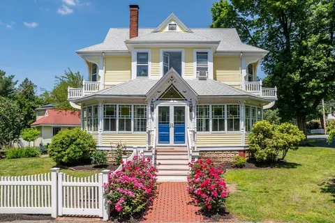 $1,329,000 | 8 Charles Street, Natick, MA 01760