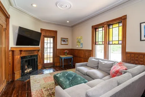 $1,329,000 | 8 Charles Street, Natick, MA 01760